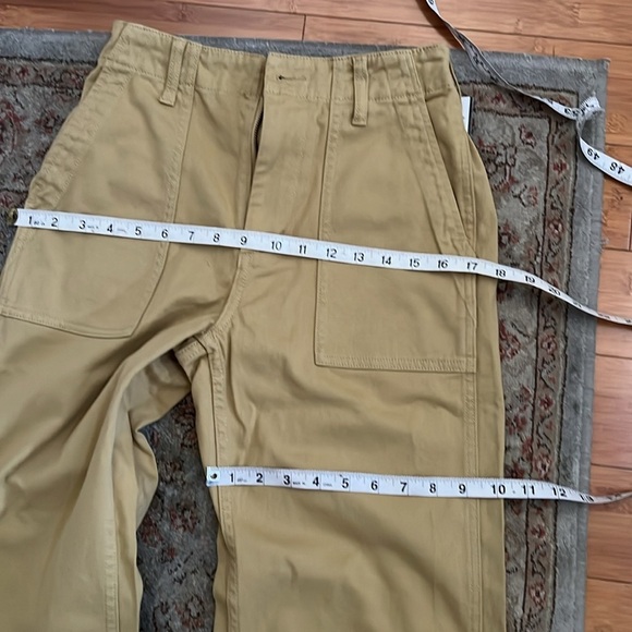 NWT High Waisted Avirex wide leg pants belle small
Cotton blend 
Mustard color - Picture 8 of 10